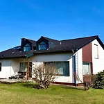 Waldhuetter